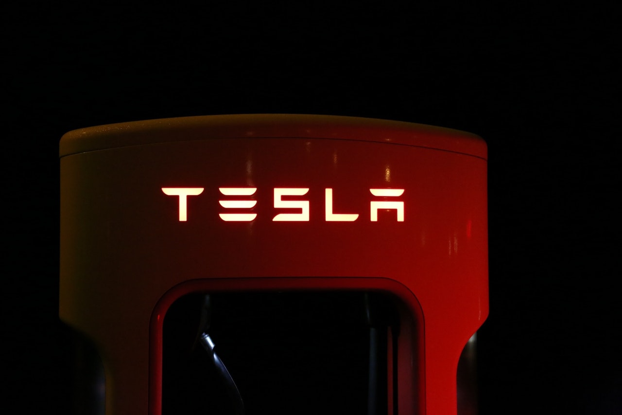 Accessoires Tesla Model 3 : les indispensables pour plus de confort